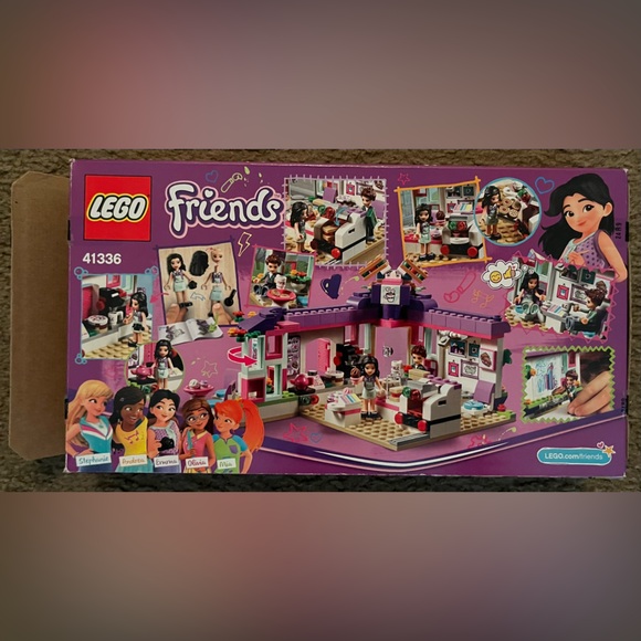 Retired Lego Friends Building Set - Picture 2 of 4